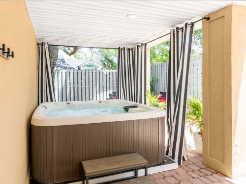 Savannah Beach Casa | A Wave From It All