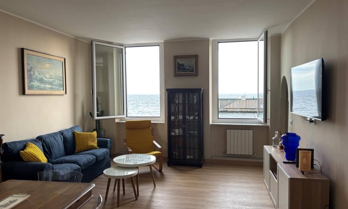Nervi Apartamento | A window to the sea - Beautiful apartment all renovated Nervi Genoa