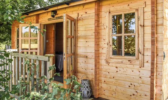 Surlingham Cabaña | Alojamiento de 1 habitaciones en Surlingham