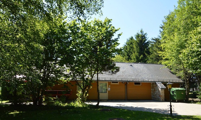 Ovifat Chalet De Esquí | Chalet tranquilo en Ovifat con terraza