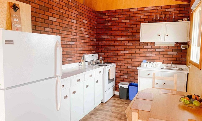 Rochon Sands Cabina | A Year-round Cozy Cabin Retreat