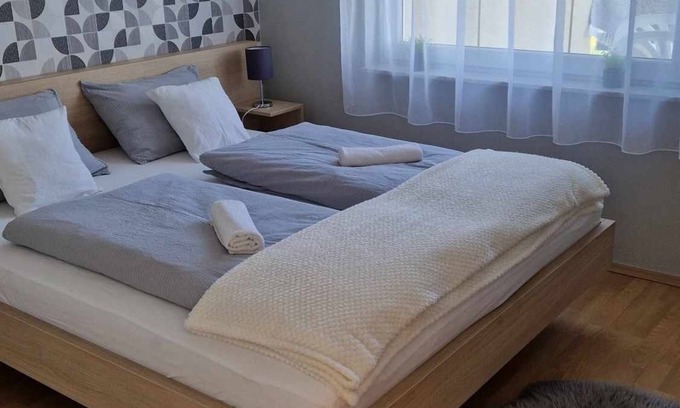 Zalakaros Casa | A Zalakarosi Fürdő 3 Perc, Csendes, Panorámás. 4 Külön Bejáratú Apartman, Kert