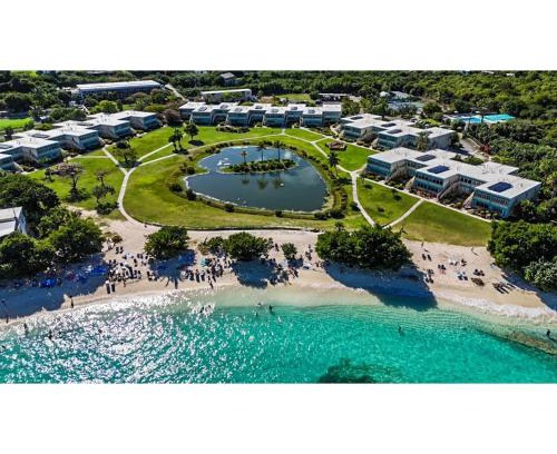 Cabes Point Apartamento | A18 - Crystal Cove Sapphire Beach West
