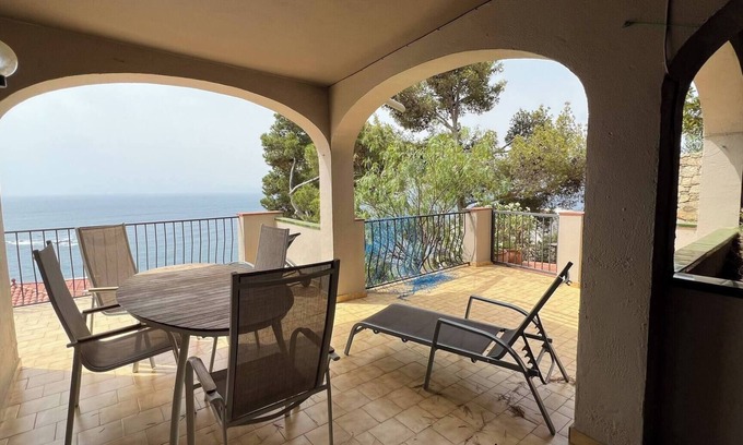El Mas Fumats Apartamento | Apartamento A2 en Roses con vistas al mar AV-13