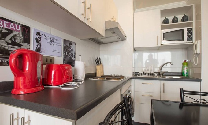 Las Rejas Apartamento | A2 Hermoso y confortable departamento hasta 6 pax