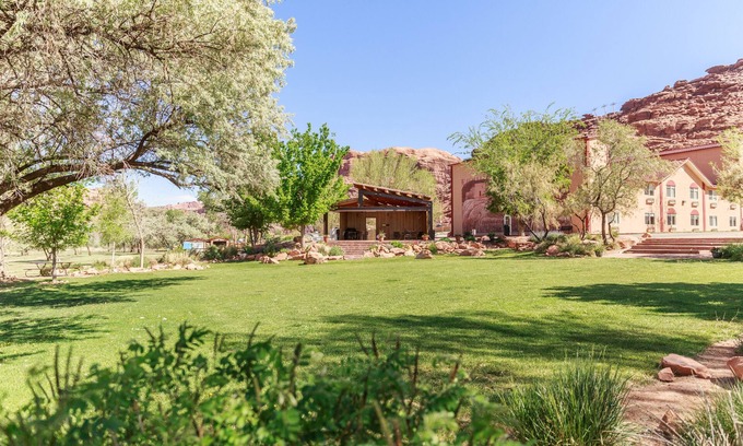 Moab Hotel | Aarchway Inn