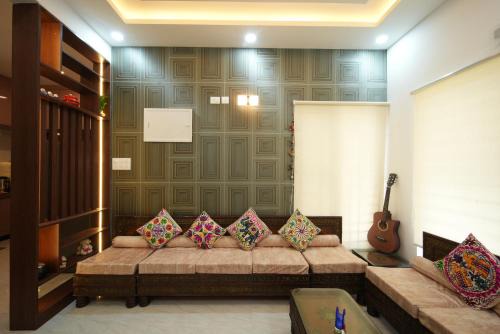 Anekal Cama Y Desayuno | Aayushman Luxury Homes