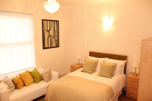 Acocks Green Hotel | Ababeel Hotel