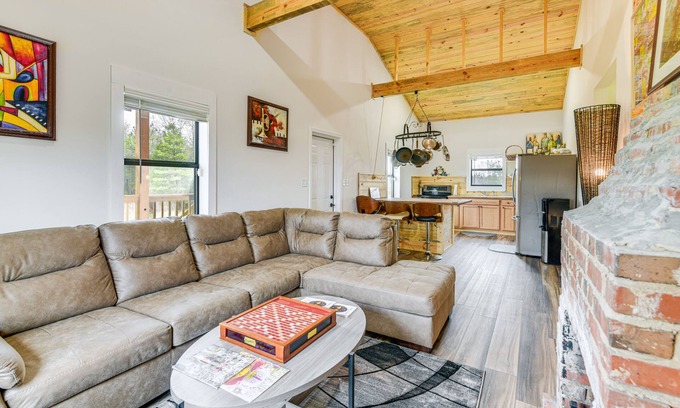 Abbeville Cabina | Abbeville Cabin on 450 Acres: Near Lake Eufaula!