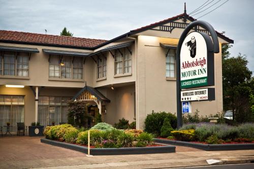 Armidale Hotel | Abbotsleigh Motor Inn