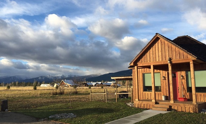 Grantsdale Casa | ABC acres Gate House - Agroturismo y aventura en Bitterroot Valley de Montana.