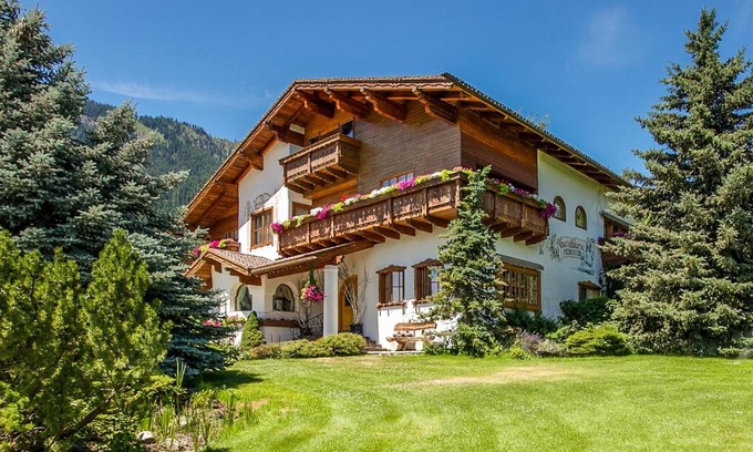 Leavenworth Casa | Abendblume