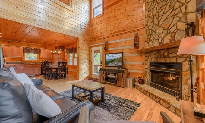Boone Casa | About Time