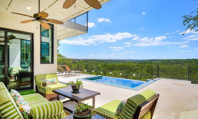 Peyton Brook At Rob Roy Casa | LLEGA CLIFFTOP ESTATE | Hasta 10 camas | 8MI a ATX | Acceso a zonas verdes | Piscina