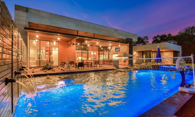 Austin Casa | LLEGAR PINNACLE ESTATE | Hasta 11 camas | Casita | 5 Mi a ATX | Piscina / spa