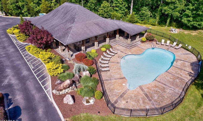 Sevierville Casa | Above The Cove