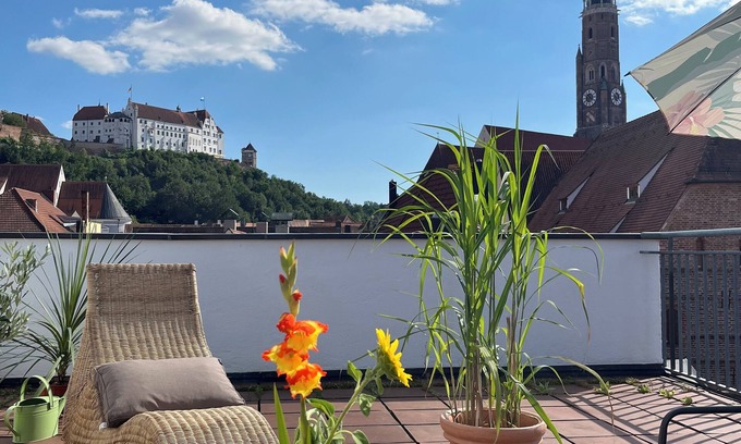 Landshut Condominio | Above the rooftops of Landshut's old town