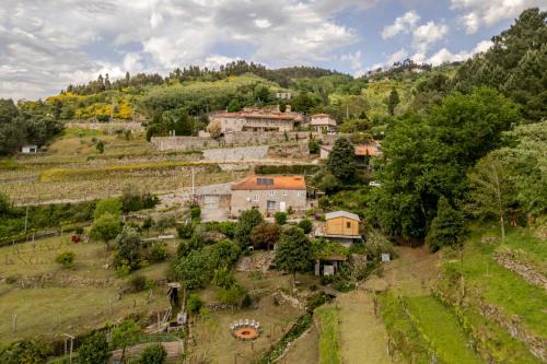 Beijos Casa | Abrigo dos Maias - A Soulful Retreat in Baião by HostWise