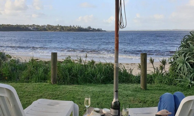 Bundeena Casa | Absolute beachfront - Horderns Beach Bundeena