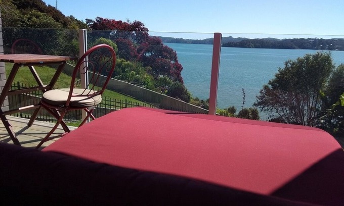 Paihia Apartamento | Absolute beachfront "Waimiro" Paihia