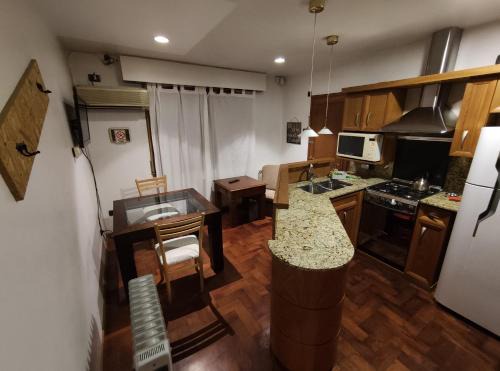 Argüello Apartamento | Abudé - Zona Norte, a cuadras de Sanatorio Allende Cerro, Hospital Privado y Estadio Kempes