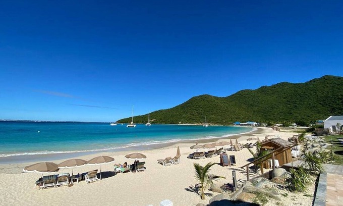 Anse Marcel Condominio | Acacia Tropical, luxurious Duplex, walkable Anse Marcel beach