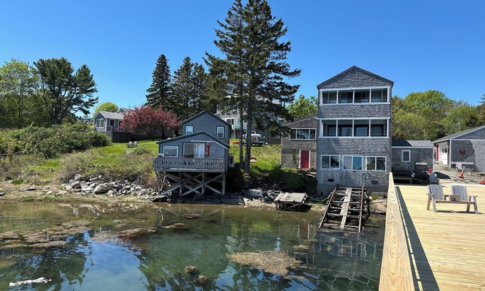 Bernard Apartamento | Acadia Oceanfront 3BR on Bass Harbor's Quietside