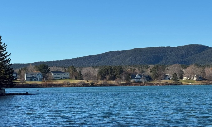 Southwest Harbor Casa | Acadia Waterfront 2bed/2bath, Private Acadia Waterfront 2 bedroom/2 bath
