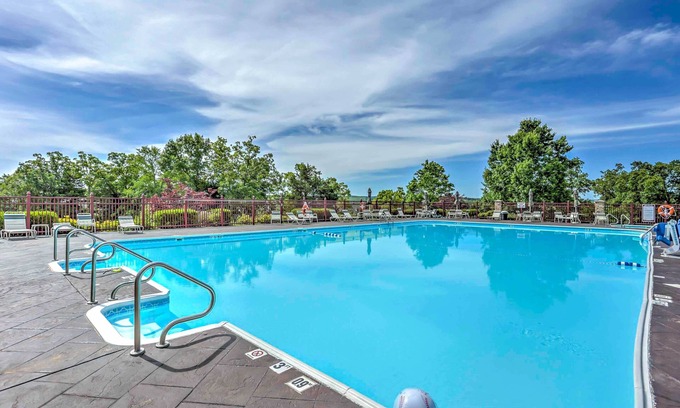Branson Apartamento | Access to 5 Pools: Ground-floor Branson Condo!