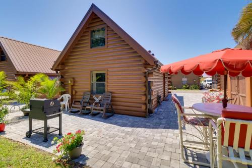 Okeechobee Casa | Access to Lake Okeechobee Cabin with Perks!