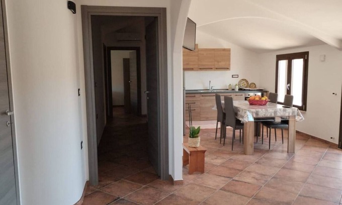 Olmedo Apartamento | Accogliente Appartamento in Sardegna, Casa Vacanze Zeus per Tutte le Famiglie
