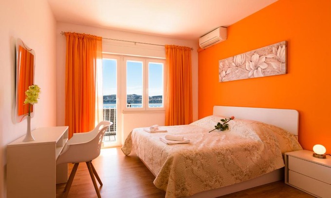 Seget Donji Apartamento | Accommodation Mamut