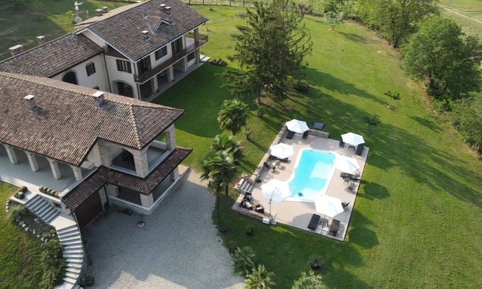 Canelli Apartamento | Accommodation 'The Granary' in a renovated late 19th century country house