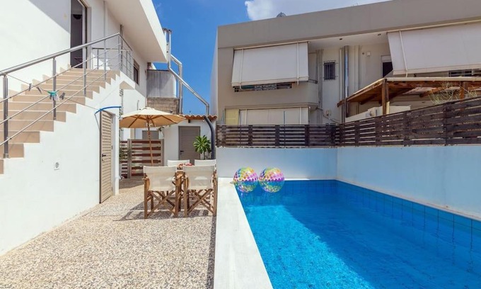 Heraklion Villa | Achilleas Luxury Suite with pool