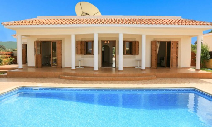 Polis Villa | Achilles Beach Villa Thio: Large Private Pool, Walk to Beach, Sea Views, A/C