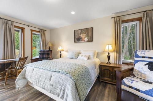Salmon Arm Cama Y Desayuno | Ackerview Guesthouse Bed and Breakfast
