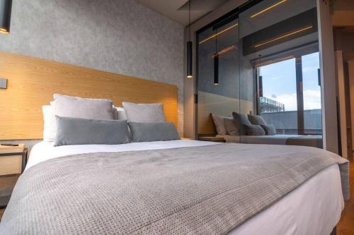 Calle 100 Apartamento | Acogedor apartamento con piscina en Bogotá