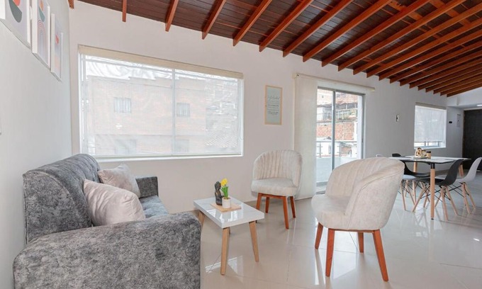 Villa Hermosa Apartamento | Acogedor apartamento en Medellín