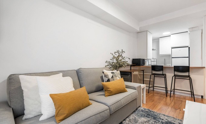 Numancia Apartamento | Acogedor apartamento en Vallecas – ideal para estancias temporales y de trabajo
