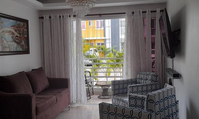 Licey al Medio Apartamento | Acogedor Apto. con piscina y rapido acceso a todo
