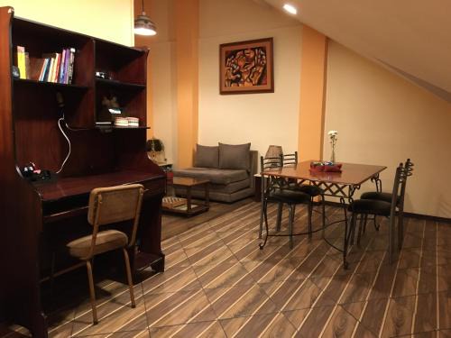 San Blas Apartamento | ACOGEDOR DEPARTAMENTO EN CENTRO HISTÓRICO-Cuenca