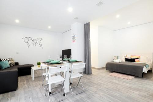 Distrito Sur Apartamento | Acogedor LOFT en Bajo CENTRICO CON PARKING WIFI