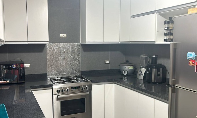 Cayma Apartamento | Acogedor y Amplio Departamento en Cayma, Arequipa con Vista al Misti