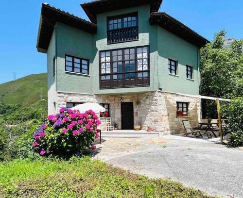 Arangas Casa | Acogedora casa en Arangas Cabrales