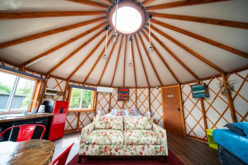 Chamiza Otro | Acogedora Yurta en Puerto montt