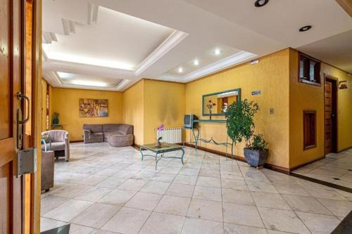 Floresta Apartamento | Aconchego e praticidade esperam por você em Gramado!
