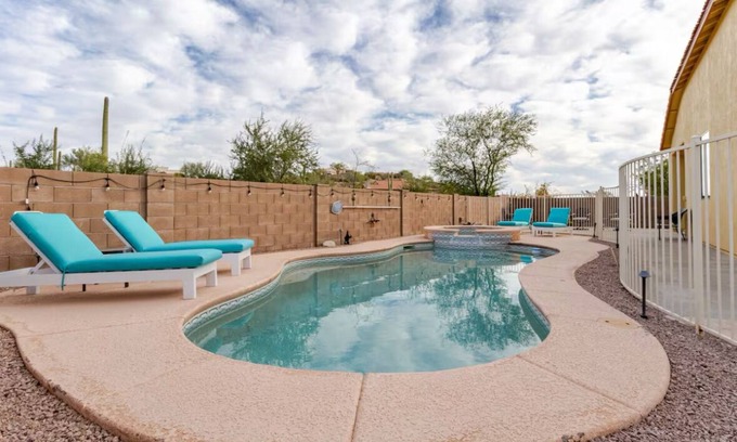 Tucson Casa | ✨ Across Starpass private pool Private hot tub, Free fast wifi, Free coffee ✨