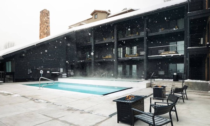 Teton Village Hotel | Active Getaway Lodge w/ Premier Mountain Access & Hot Tub Relaxation