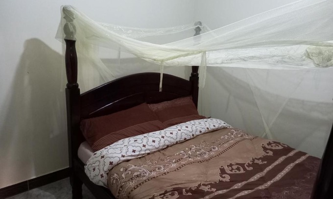 Entebbe Casa | Ad Libitum Gardens