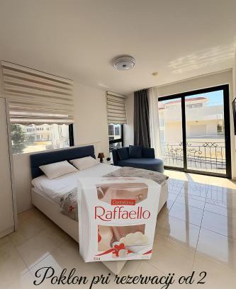Dobra Voda Apartamento | Adam & Eve Family Apartment